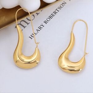 Gold Oblong Hoop Earrings New